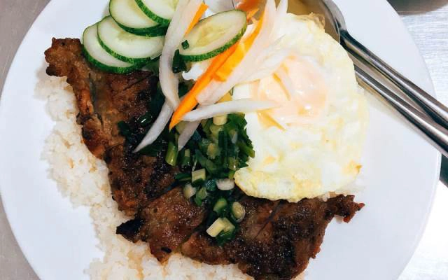 Quán Ăn Cơm Tấm - Nguyễn Thần Hiến