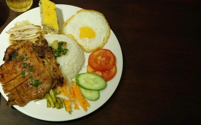 Quán Ăn Cơm Tấm Nhé!