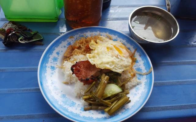Quán Ăn Cơm Tấm Nhớ - Nguyễn Cửu Đàm