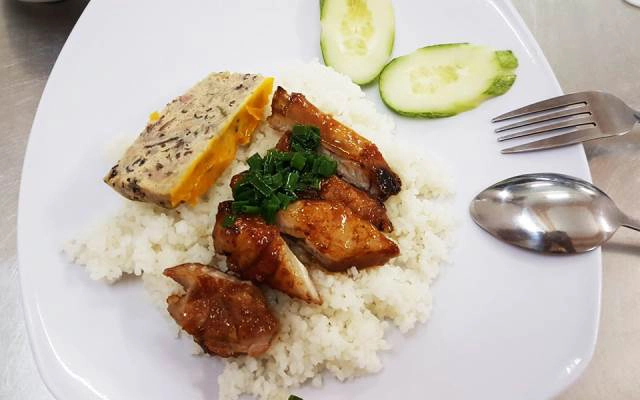 Quán Ăn Cơm Tấm Sườn Que - Ngô Gia Tự