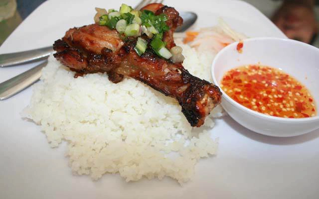 Quán Ăn Cơm Tấm Tứ Hải