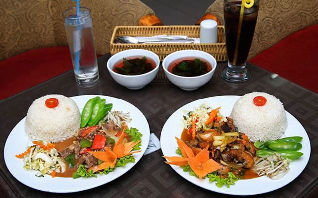 Quán Ăn Cơm Trưa Văn Phòng - Tỉnh Lộ 8