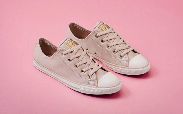 Converse - Tôn Đức Thắng