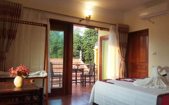 Cozy Son Hotel