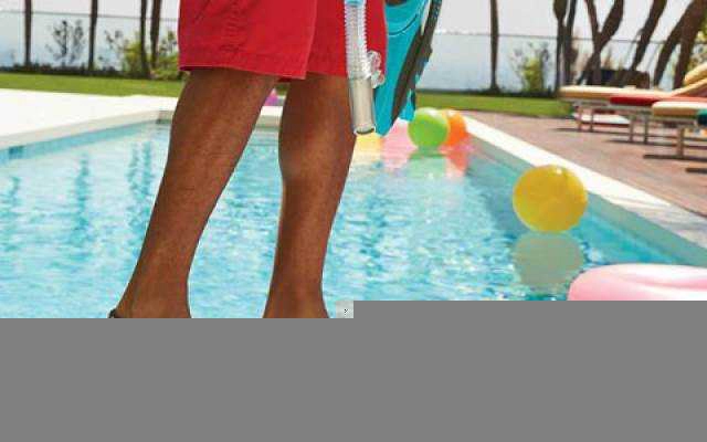 Crocs - Pearl Plaza