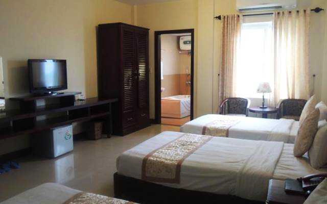 Crown Hotel