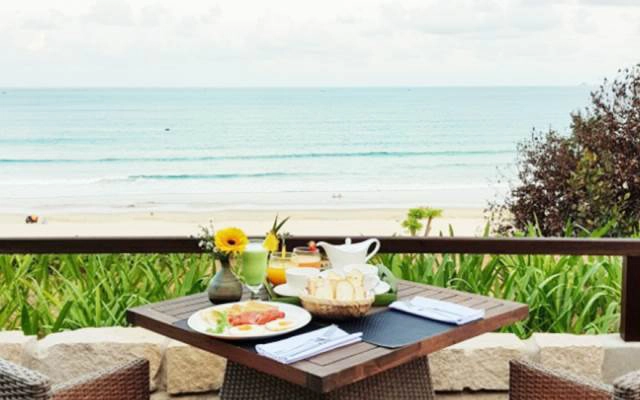 Crown Retreat Resort