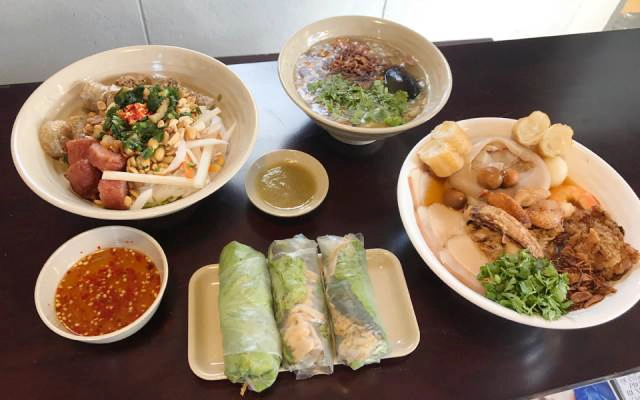 Quán Ăn Cua Chóp Chép - Bánh Canh Cua, Bún Chả Giò Cua & Soup Cua