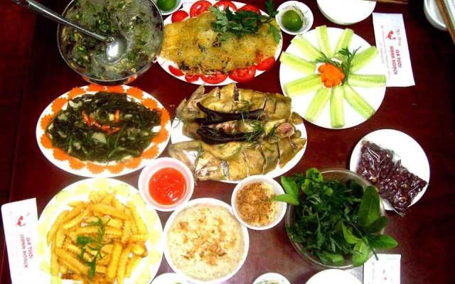 Quán Ăn Cường 556 - Gà Tươi Mạnh Hoạch - Cầu Định Công