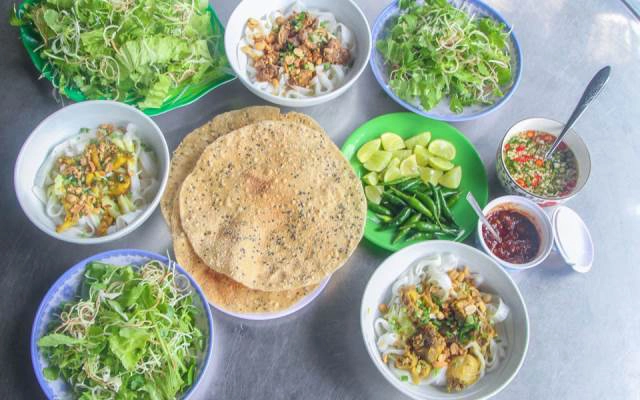 Quán Ăn Đặc Sản Mì Quảng Dung
