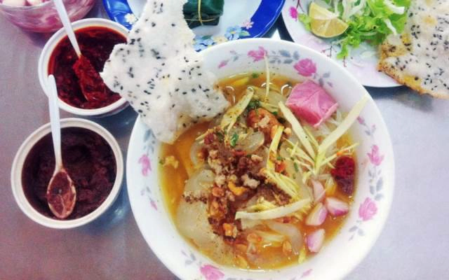 Quán Ăn Đặc Sản Quy Nhơn - Bún Chả Cá, Bún Sứa