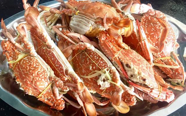 Quán Ăn Đại Hỷ Quán - Gà & Hải Sản Tự Chọn