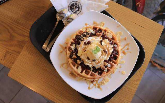 Dasis Tea & Coffee House - Phó Đức Chính