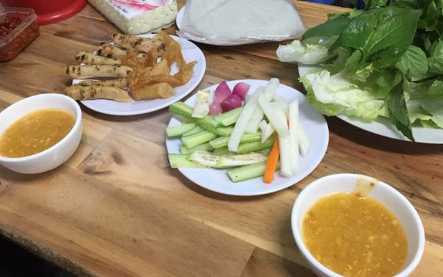 Quán Ăn Đất Sài Gòn - Nem Nướng & Chả Cá
