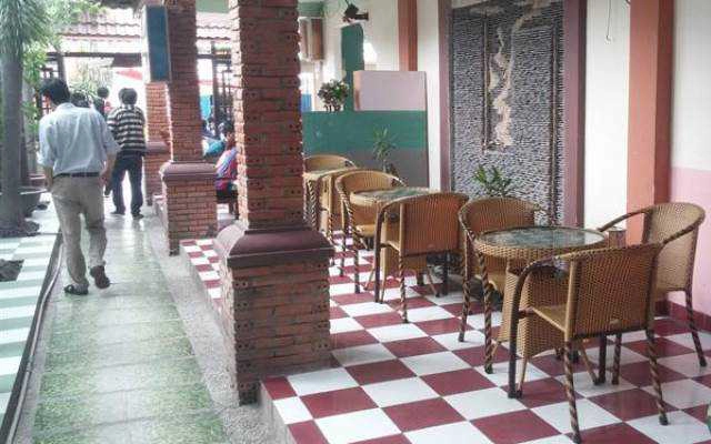 Đất Việt Cafe - Tô Ký
