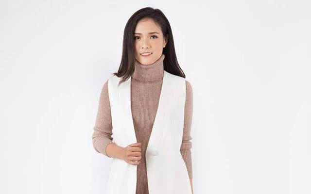DE LEAH - Robins Royal City