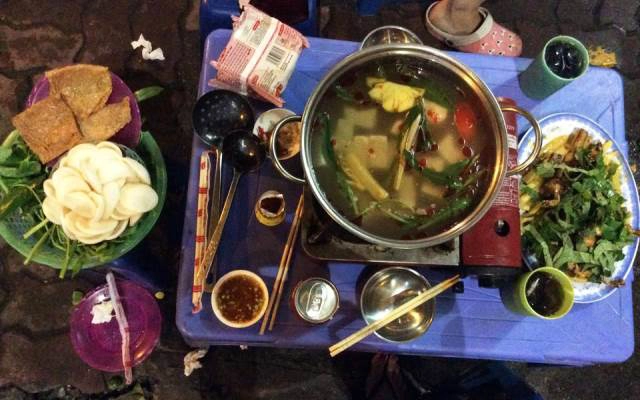 Quán Ăn Đệ Nhất Quán - Lẩu Ếch