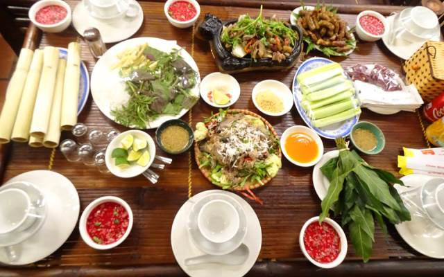 Quán Ăn Dê Núi 9 - Công Viên Thiên Đường Bảo Sơn