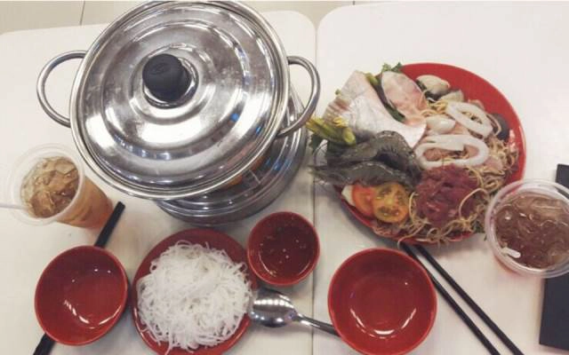 Nhà Hàng Deli Hotpot - Lẩu Thập Cẩm