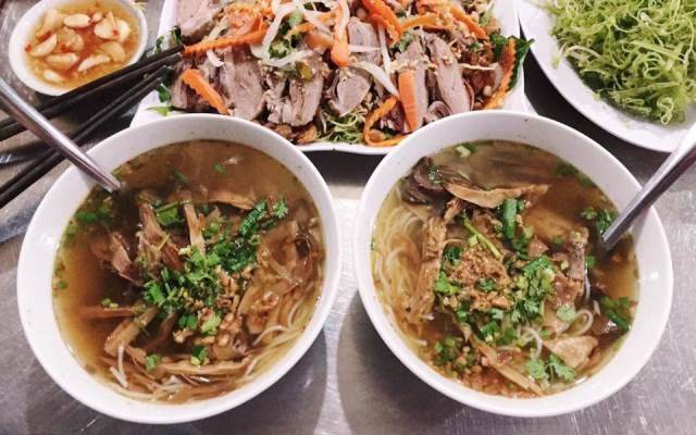 Quán Ăn Dì Út - Bún Măng Vịt