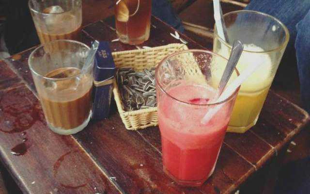 Điểm Hẹn Cafe - Lạc Long Quân