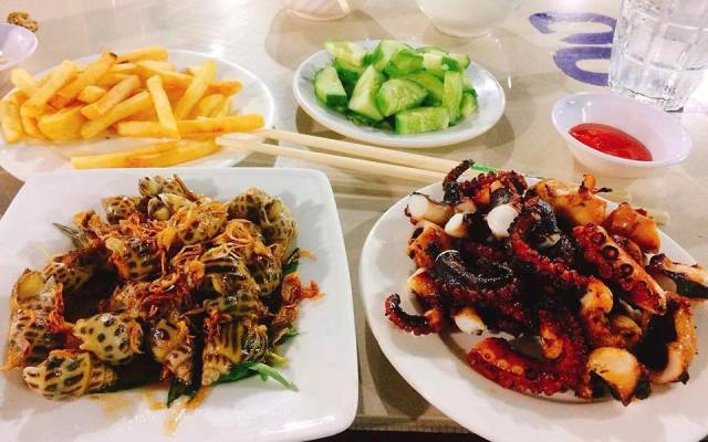 Quán Ăn Diên Trường Quán - Hải Sản Bình Dân