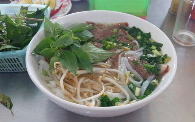 Quán Ăn Đoàn Phong - Phở Bò Gia Truyền Nam Định