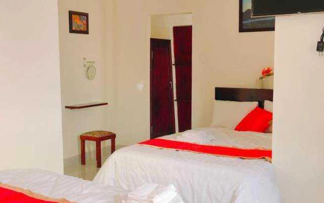 Đồi Mây Hotel