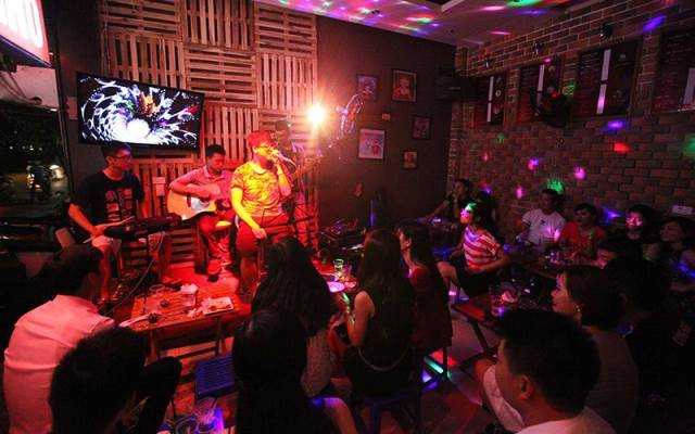 Domino Coffee - Nguyễn Khang
