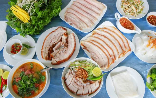 Quán Ăn Donald Trung - Bánh Tráng Cuốn Thịt Heo & Bánh Ướt