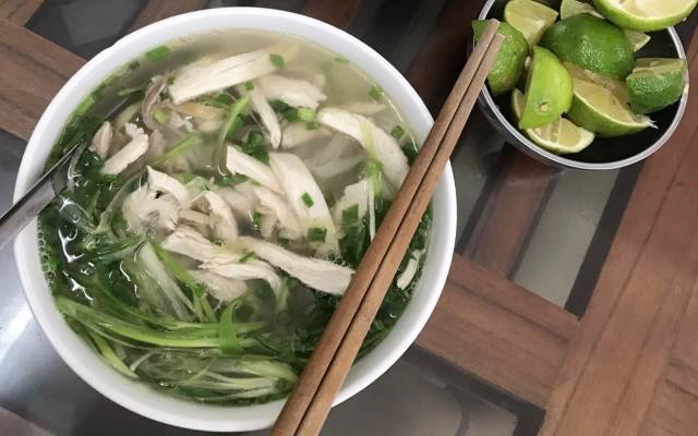 Quán Ăn Đông - Phở Gà Ta