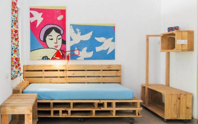 Dragon Boat Rock Homestay
