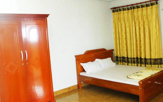 Đức Hạnh Hotel