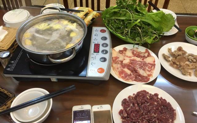 Quán Ăn Đức Lộc - Nướng & Lẩu