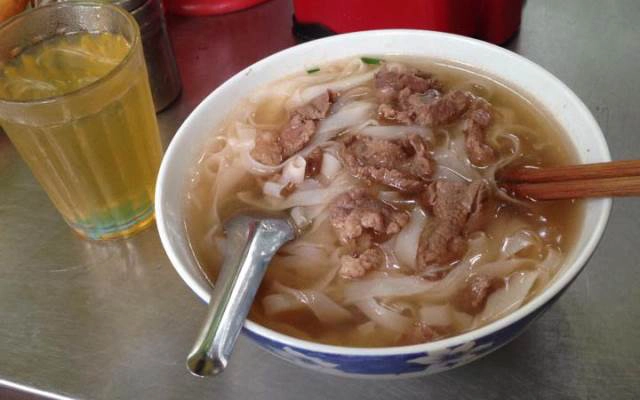 Quán Ăn Dũng Phát - Phở Bò, Gà & Cơm Rang