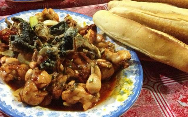 Quán Ăn Ếch Ông Chạy