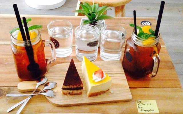 EL.TEE Cakes & Coffee