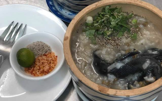 Quán Ăn Gà Ác Tiềm & Cháo Đậu Xanh