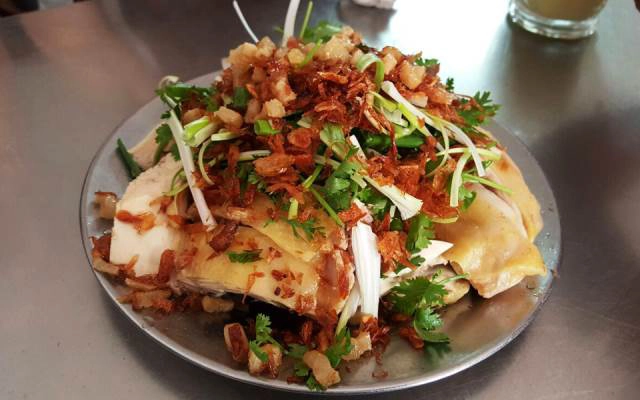 Quán Ăn Gà Luộc Giòn Da - Bún, Miến, Hủ Tiếu