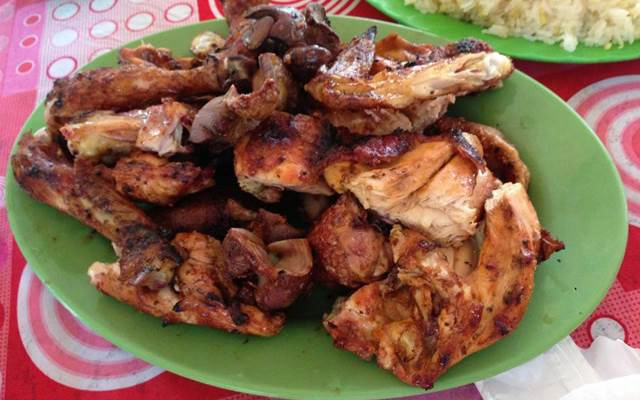 Quán Ăn Gà Nướng Hai Chiến