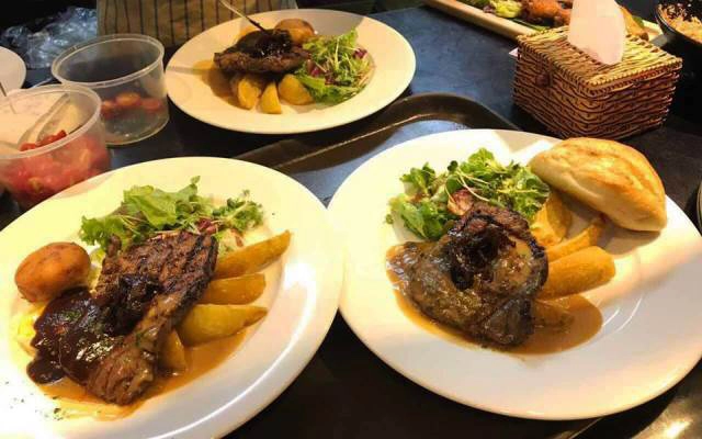 Quán Ăn Gia Đình BB - Home Cook - Trung Hòa