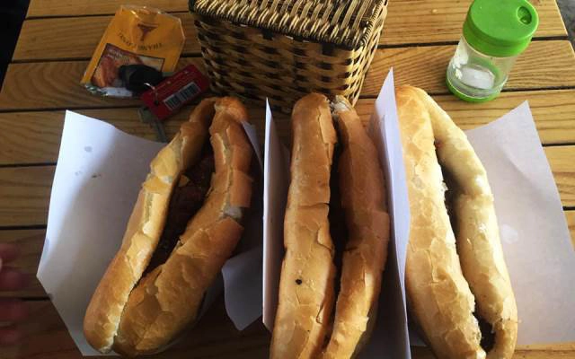 Quán Ăn Gia Huy - Bánh Mì & Ăn Vặt