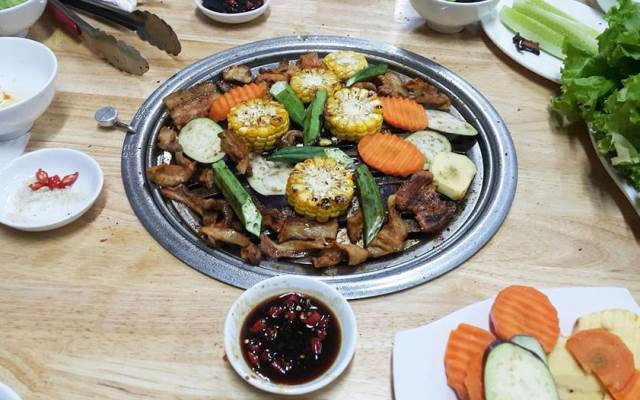 Quán Ăn Giang Hà - Lẩu & Nướng