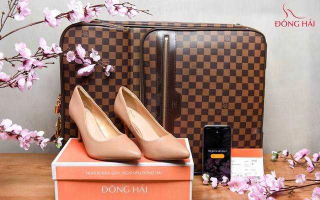Đông Hải - Cách Mạng Tháng 8, Quận 1