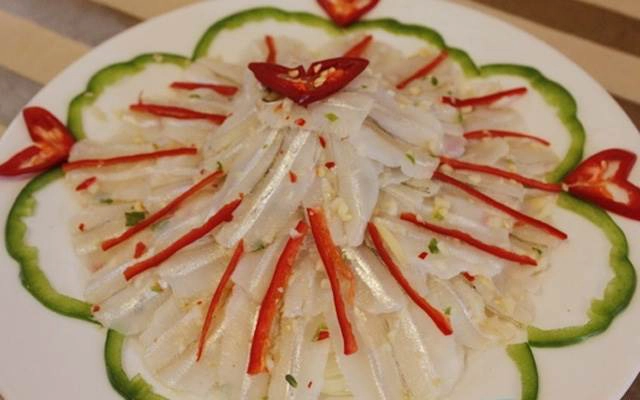 Quán Ăn Gỏi Cá Mai - Đường Hai Tháng Tư
