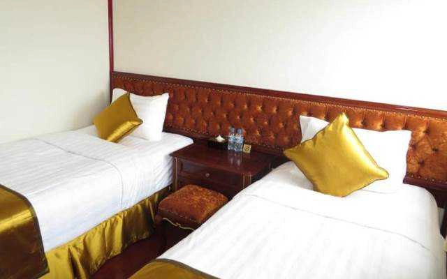 Golden Cruise 9