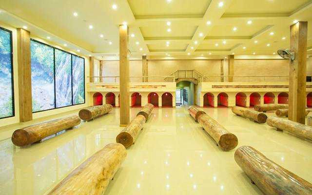 Golden Lotus Healing Spa Land - Phạm Ngọc Thạch