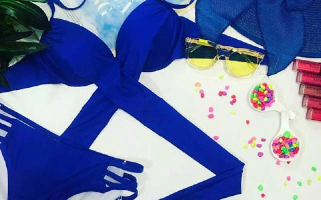 Grace's Sweet Bikini - Hồ Văn Huê