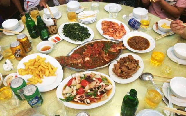 Hạ Long - Hải Sản Tươi Sống