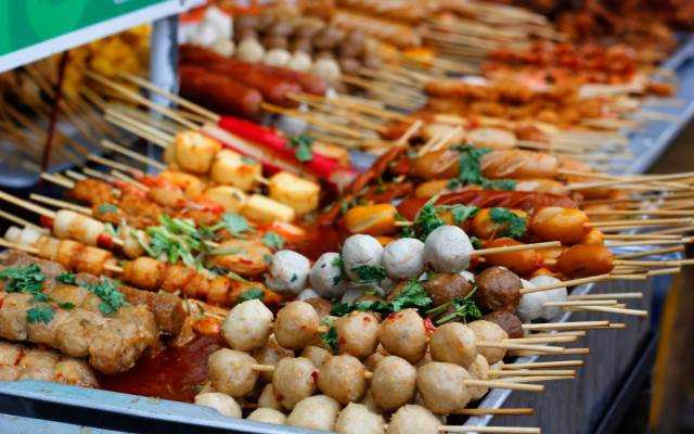 Hà Nội Phố - Ăn Vặt & Trà Đào
